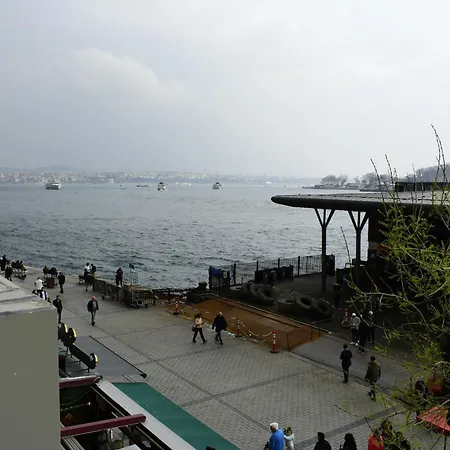Lägenhet Karakoyde Deniz Manzarali Istanbul